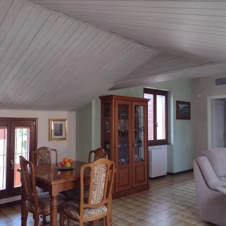 Apartment Casa Gabri Toscolano Maderno